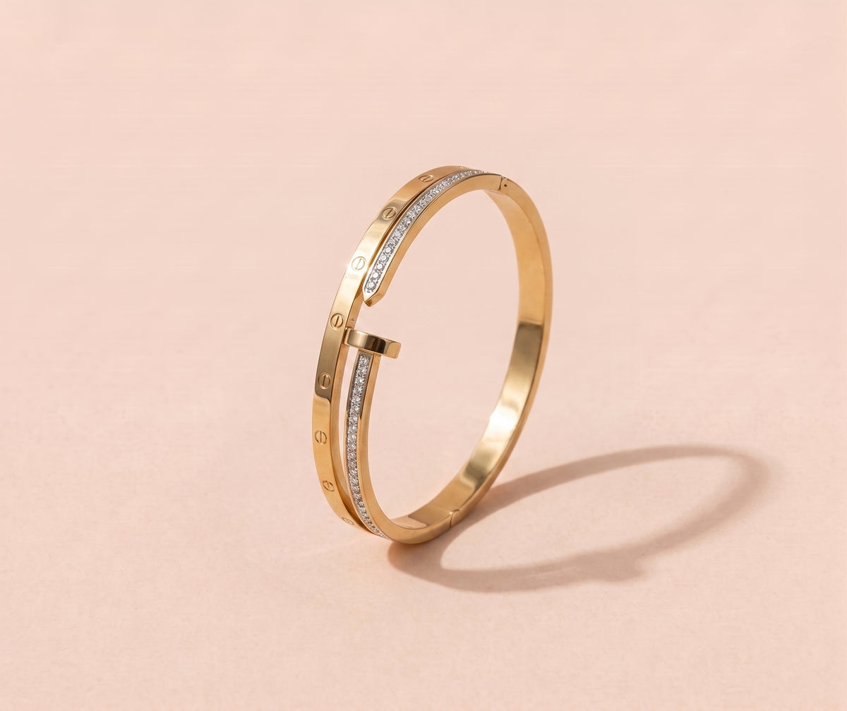 Waterproof – Designed for everyday wear