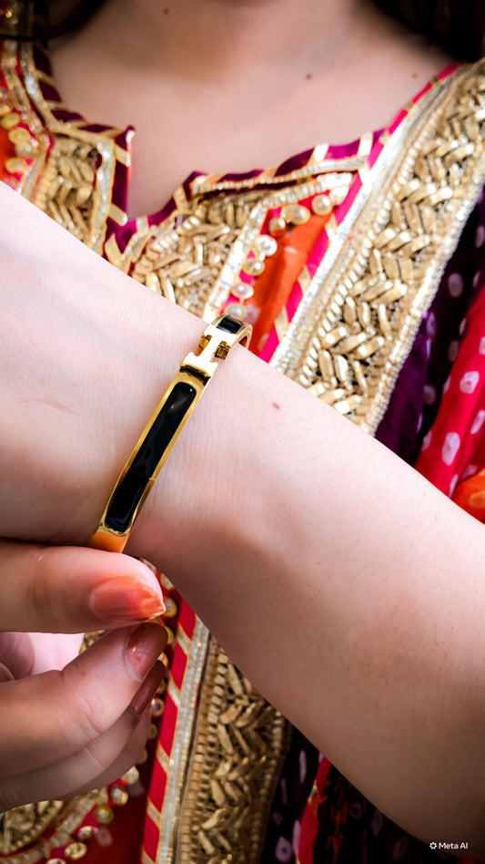 Durable and stylish Handcuff